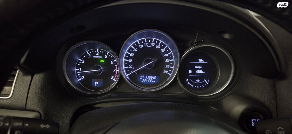 מודעת רכב מאזדה CX-5