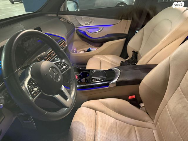 מודעת רכב מרצדס-בנץ EQC