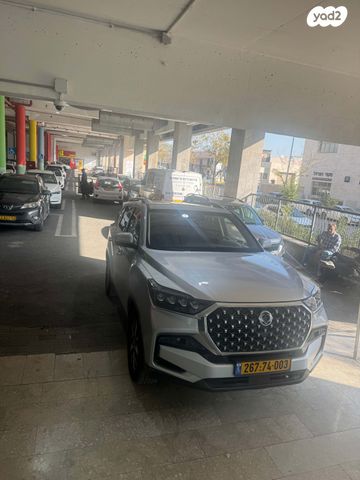 מודעת רכב סאנגיונג רקסטון