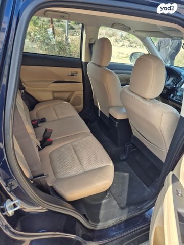 מיצובישי אאוטלנדר