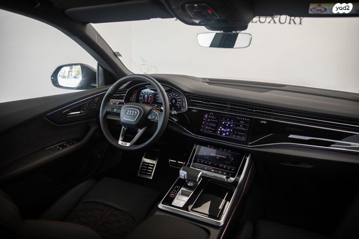 אאודי RS Q8