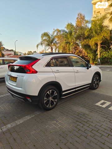 מיצובישי אקליפס קרוס