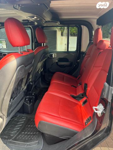 ג'יפ גלדיאטור