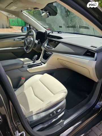 מודעת רכב קאדילק XT5