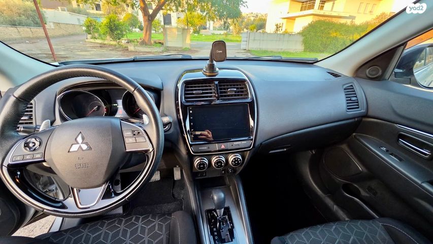 מיצובישי ASX