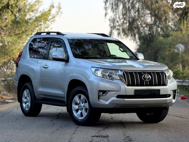 מודעת רכב טויוטה לנד קרוזר