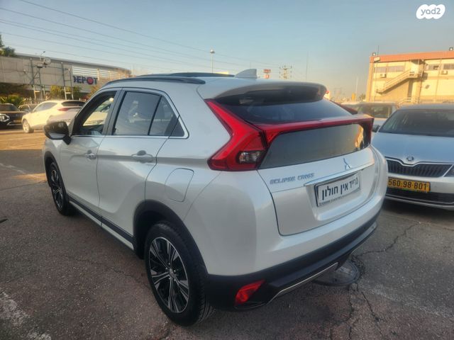 מיצובישי אקליפס קרוס