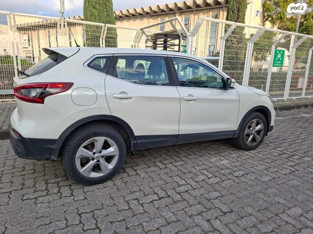 ניסאן קשקאי