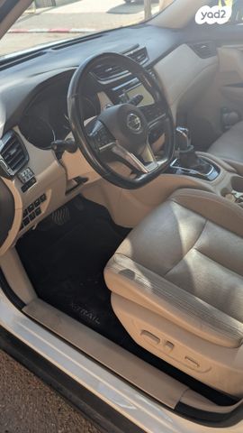 ניסאן אקס טרייל