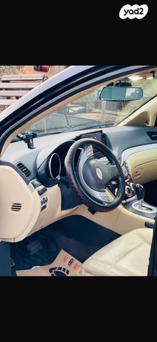 סובארו טריבקה