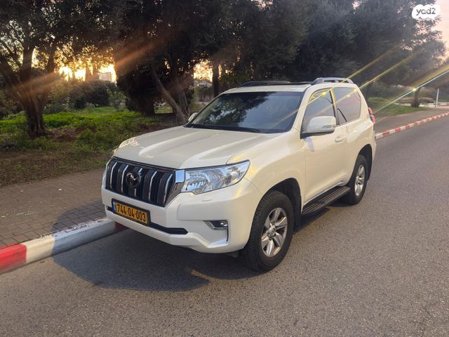 מודעת רכב טויוטה לנד קרוזר