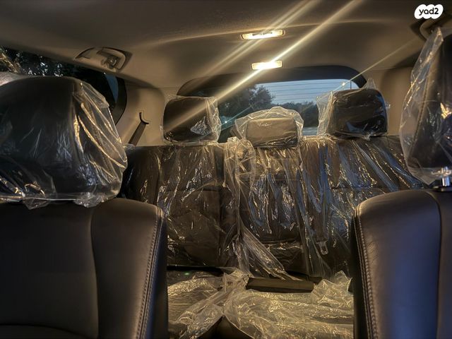 טויוטה לנד קרוזר