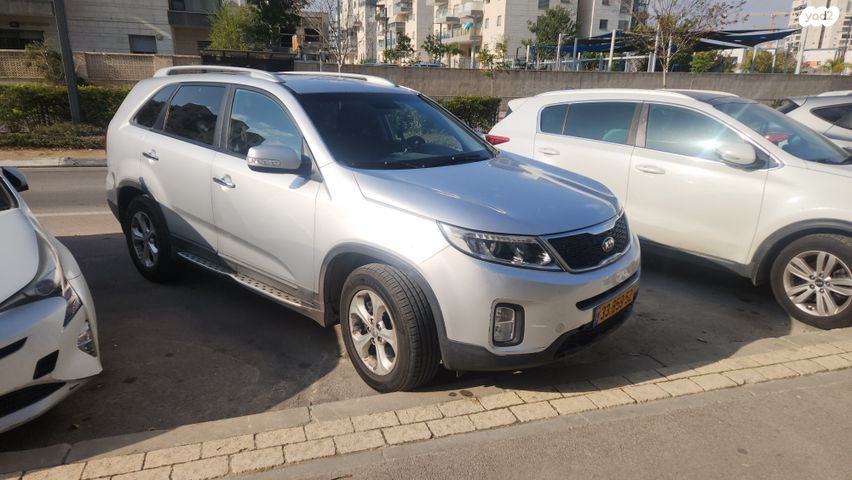 מודעת רכב קיה סורנטו