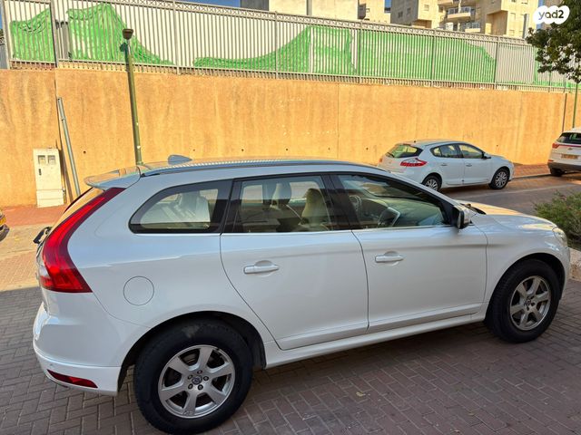 וולוו XC60