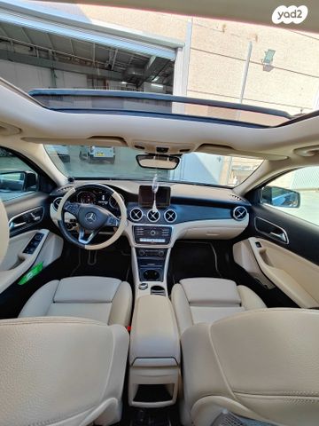 מרצדס-בנץ GLA