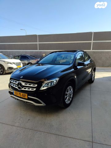 מודעת רכב מרצדס-בנץ GLA