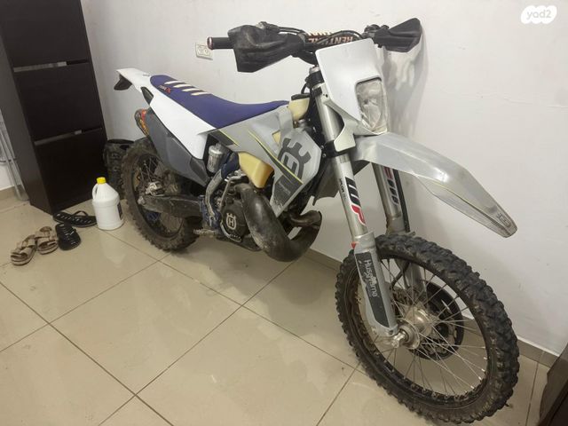 מודעת רכב הוסקוורנה TE150