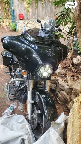 הרלי דיווידסון סטריט גלייד ספיישל 1690