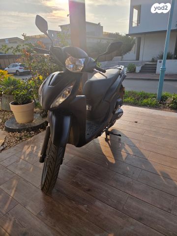 הונדה ויז'ן 110