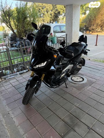 הונדה X-ADV750