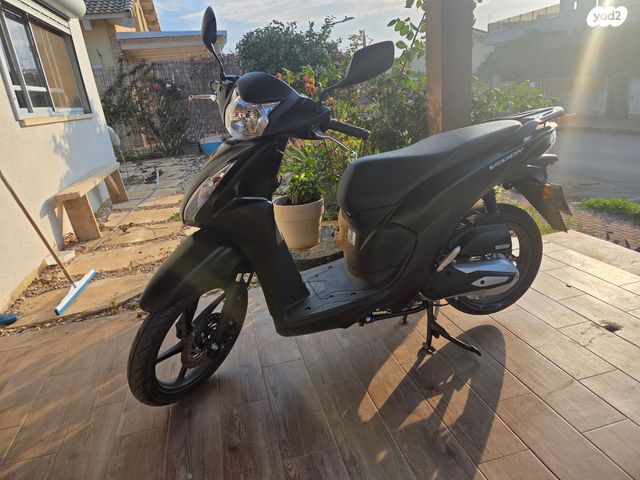 הונדה ויז'ן 110