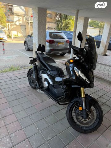 הונדה X-ADV750