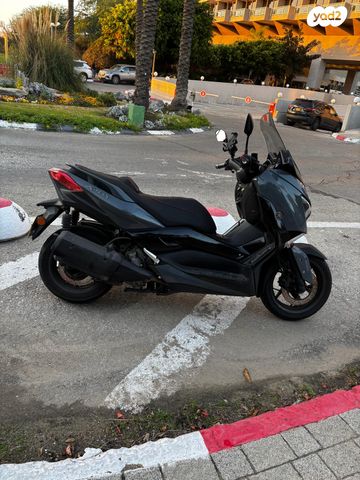 ימאהה X-MAX 300