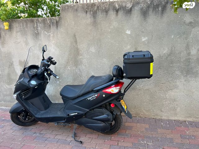 סאן יאנג ג'וי רייד 200