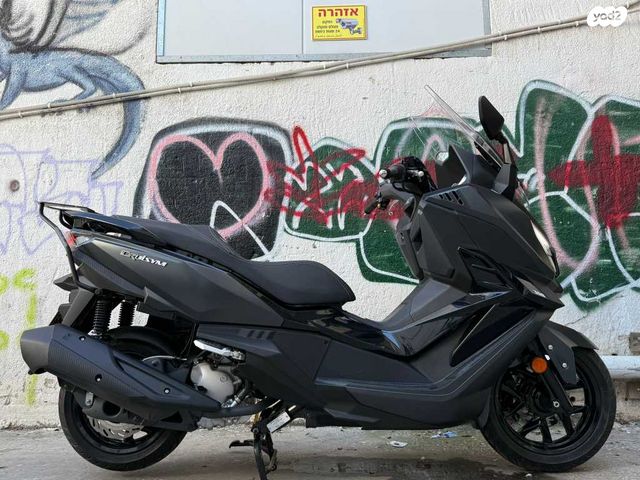 מודעת רכב סאן יאנג קרוזים 300 אלפא