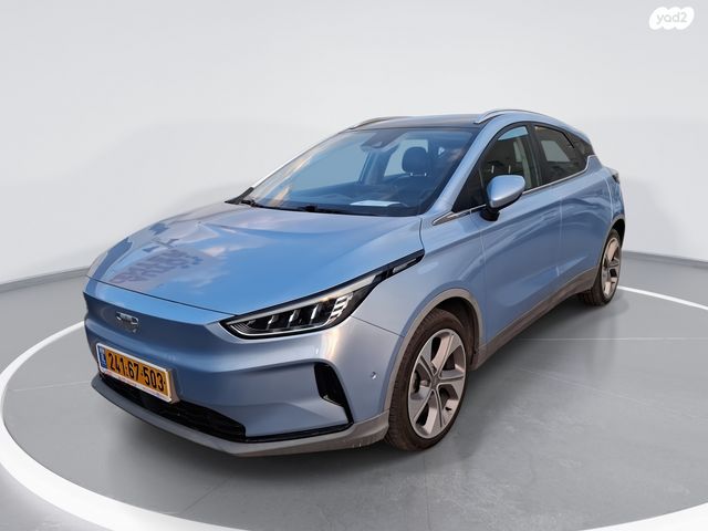 מודעת רכב ג׳ילי Geometry C