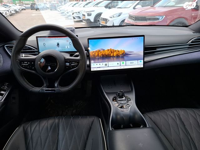 בי.ווי.די דולפין