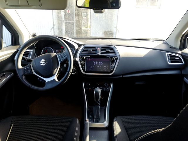 סוזוקי קרוסאובר