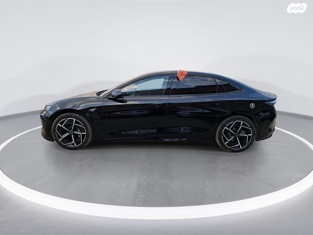 בי.ווי.די דולפין