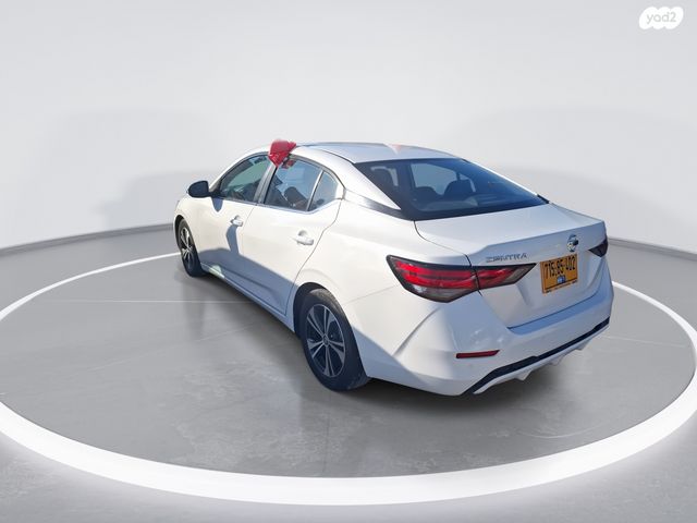 ניסאן סנטרה