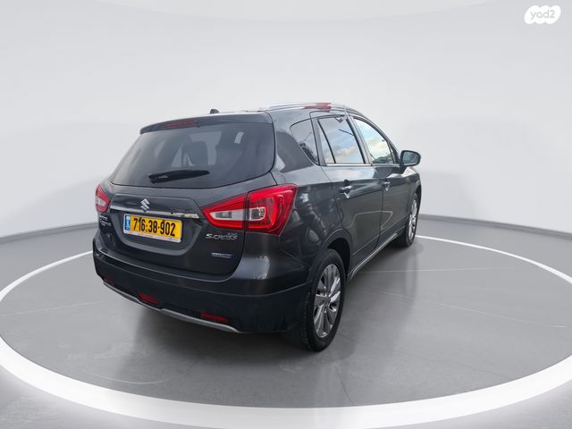 סוזוקי קרוסאובר