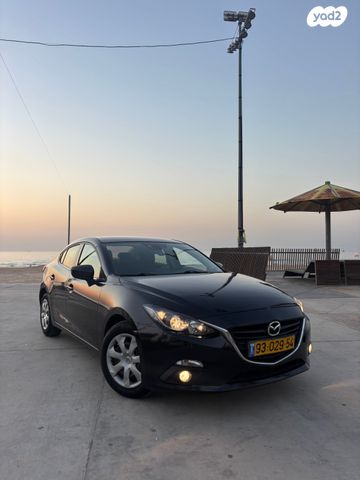 מודעת רכב מאזדה 3