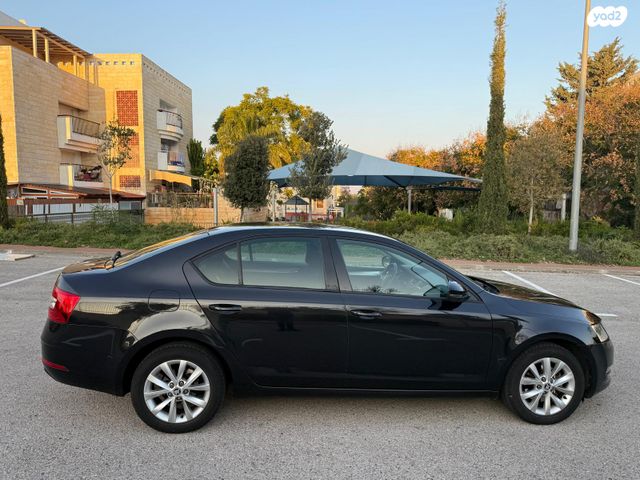 סקודה אוקטביה 