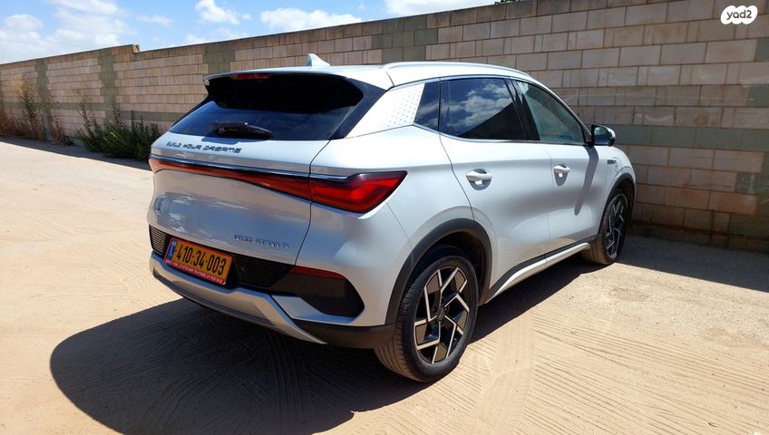 מודעת רכב בי.ווי.די אטו 3