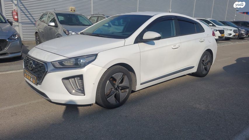 יונדאי איוניק