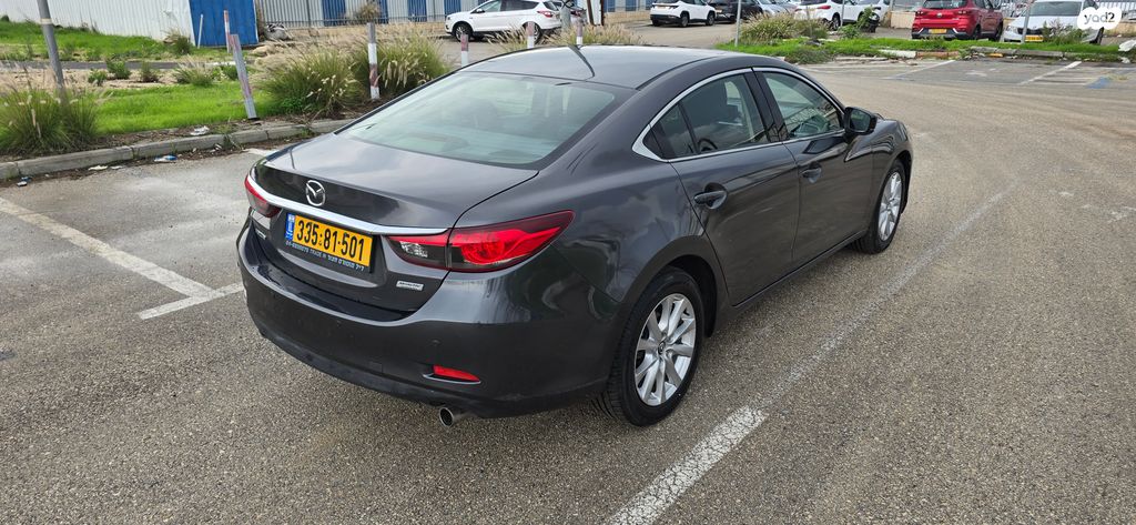 מאזדה 6