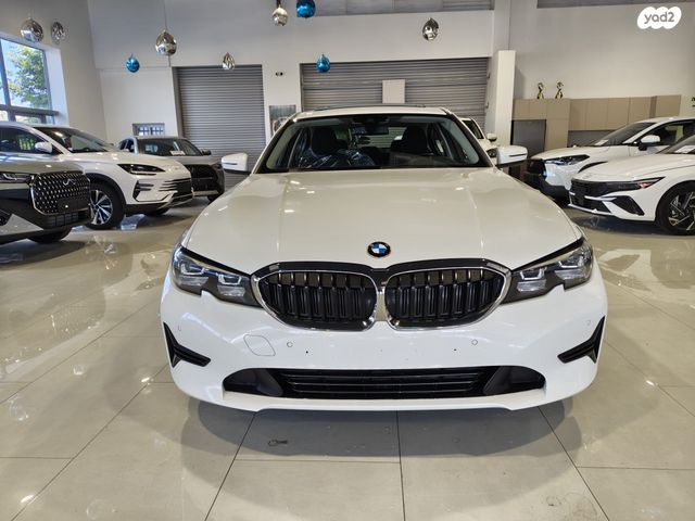 מודעת רכב ב מ וו סדרה 3