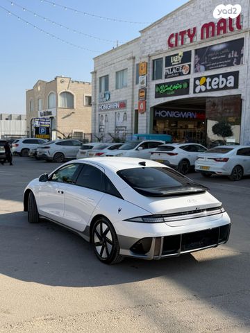 יונדאי איוניק 6