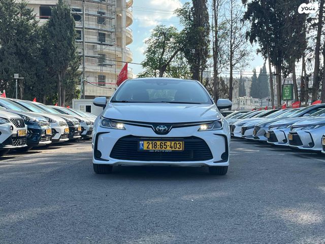 טויוטה קורולה