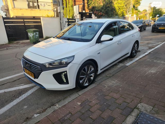 מודעת רכב יונדאי איוניק