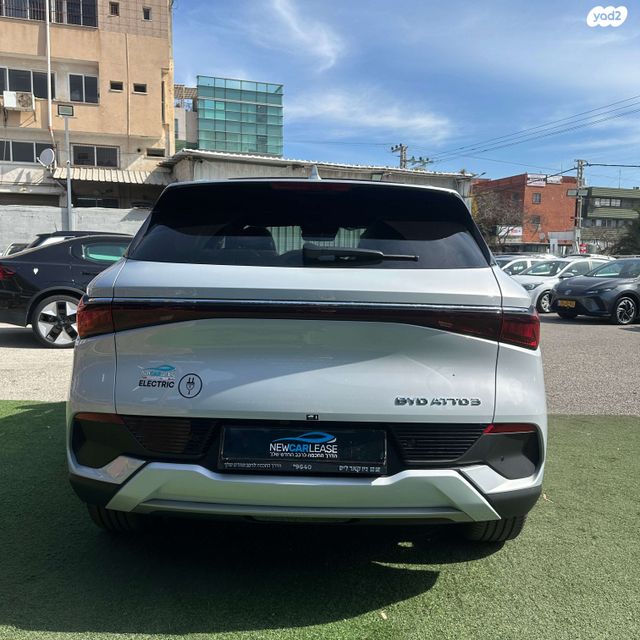 בי.ווי.די אטו 3