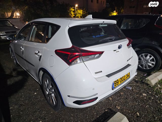 טויוטה אוריס