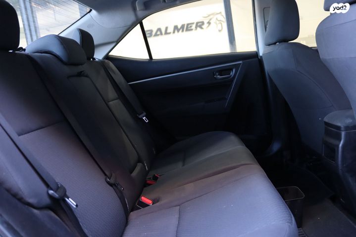 טויוטה קורולה