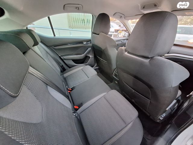 סקודה אוקטביה 