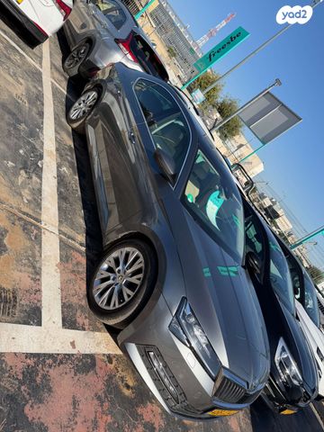 סקודה סופרב