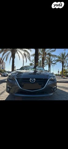 מאזדה 3